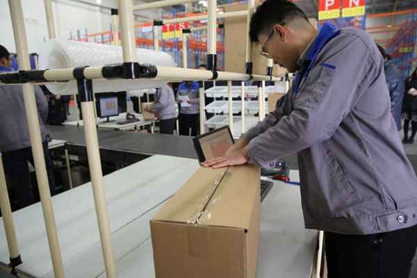 For Holiday e-Commerce Fulfillment, Success Starts in August 4